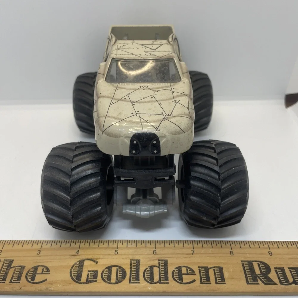 MEGA-BITE Hot Wheels‎ Monster Jam Diecast. Perfect Condition. - Picture 6 of 6